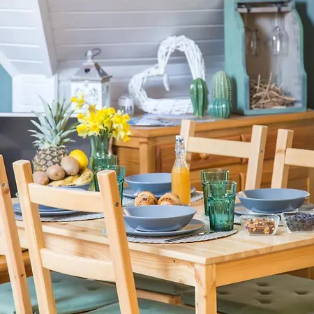 Apartament Naphoz Holddal Vendeghaz *