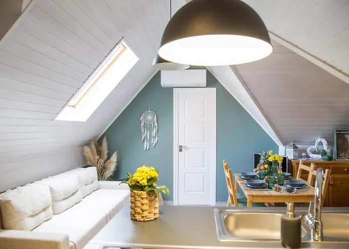 アパート Naphoz Holddal Kisapáti